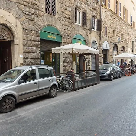 Via Dei Benci Apartment